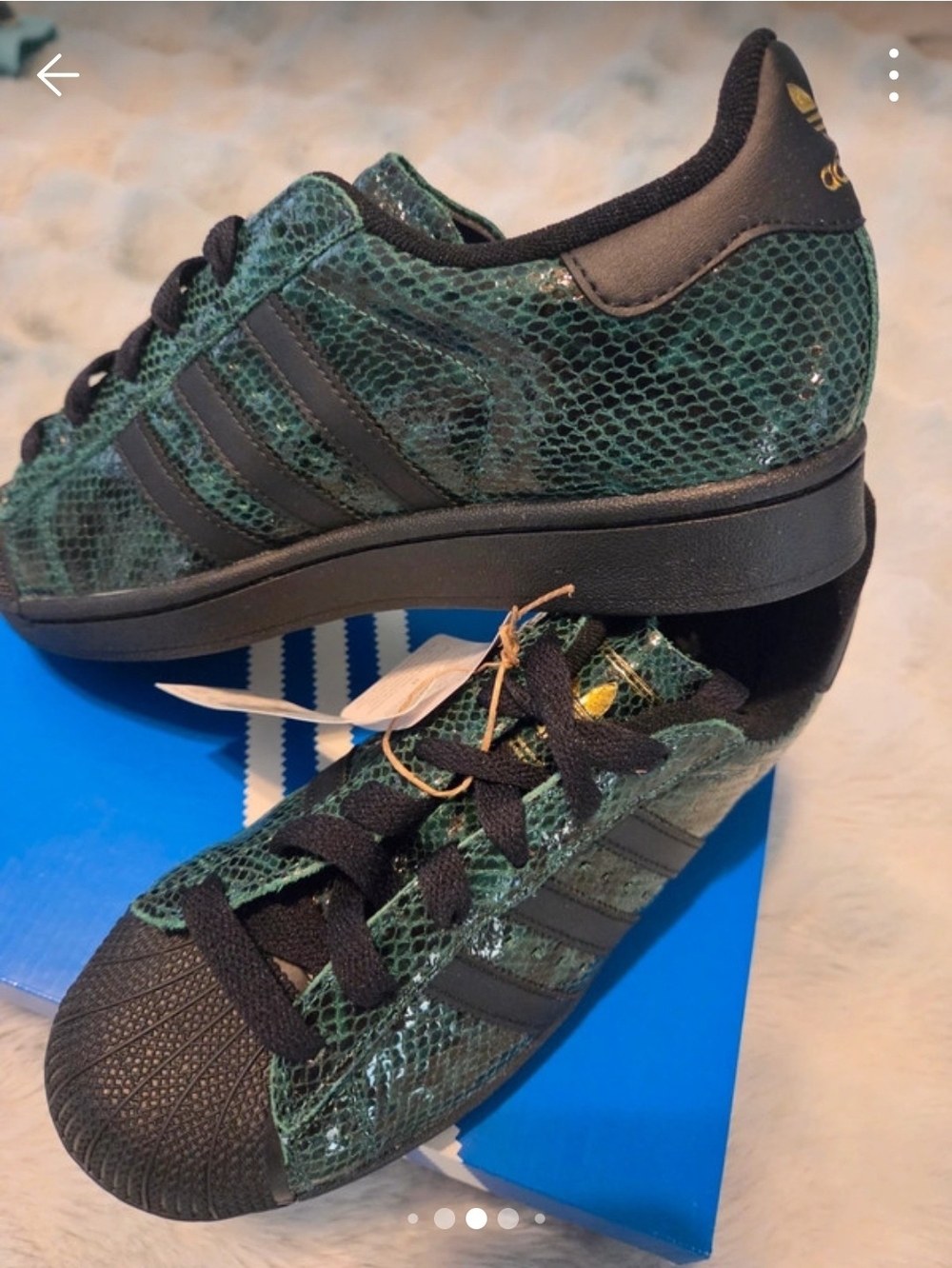 adidas Green Snake-Print Superstar Sneakers with Black Accents Womens Size 6 1/2